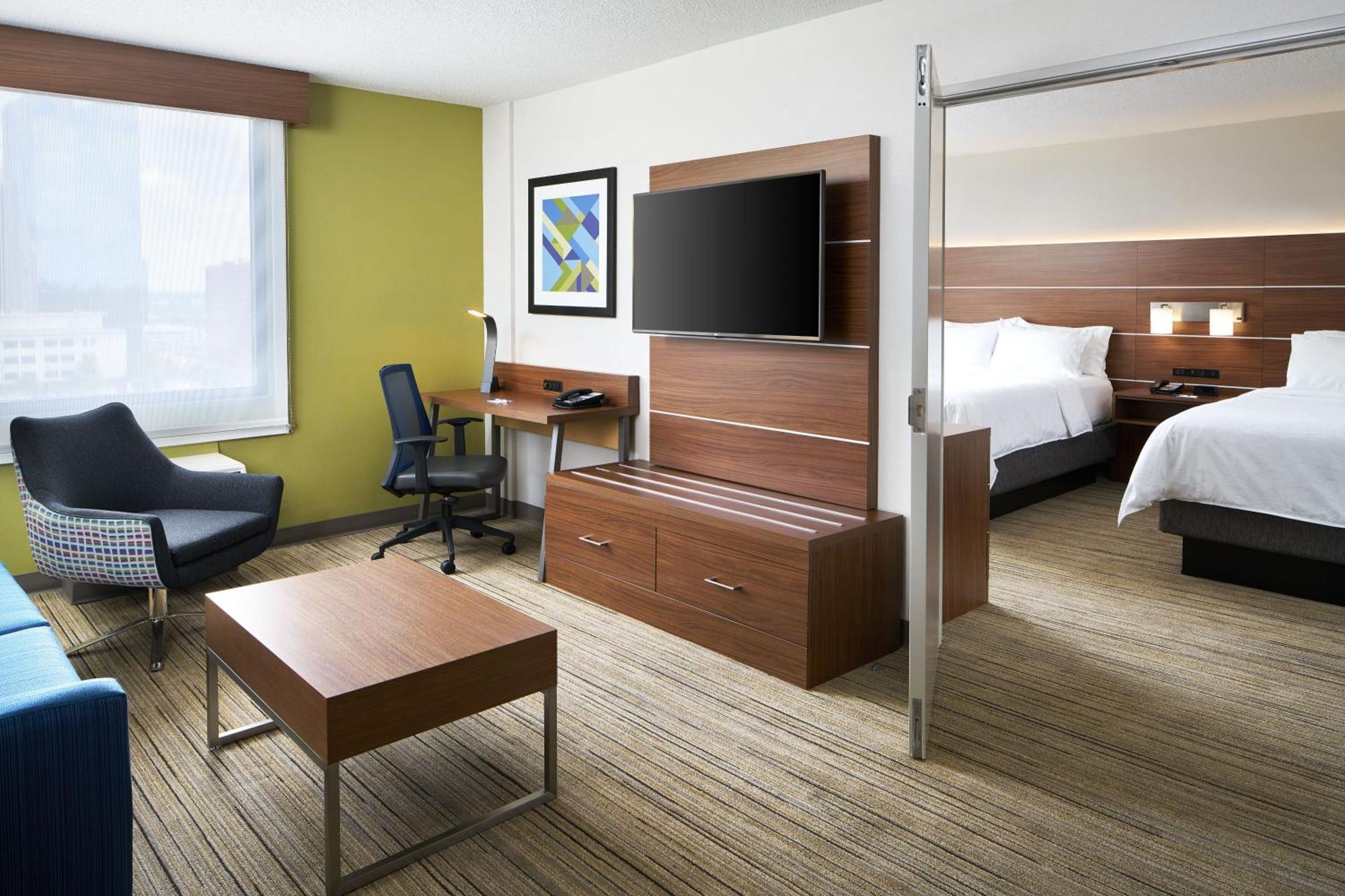 Queen Suite with Two Queen Beds